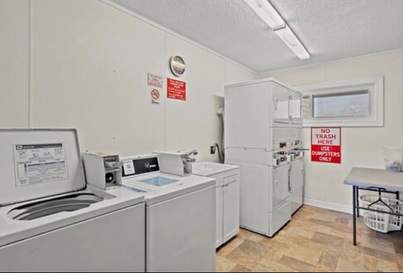 Furnished Finder property 583905_1 photo 11