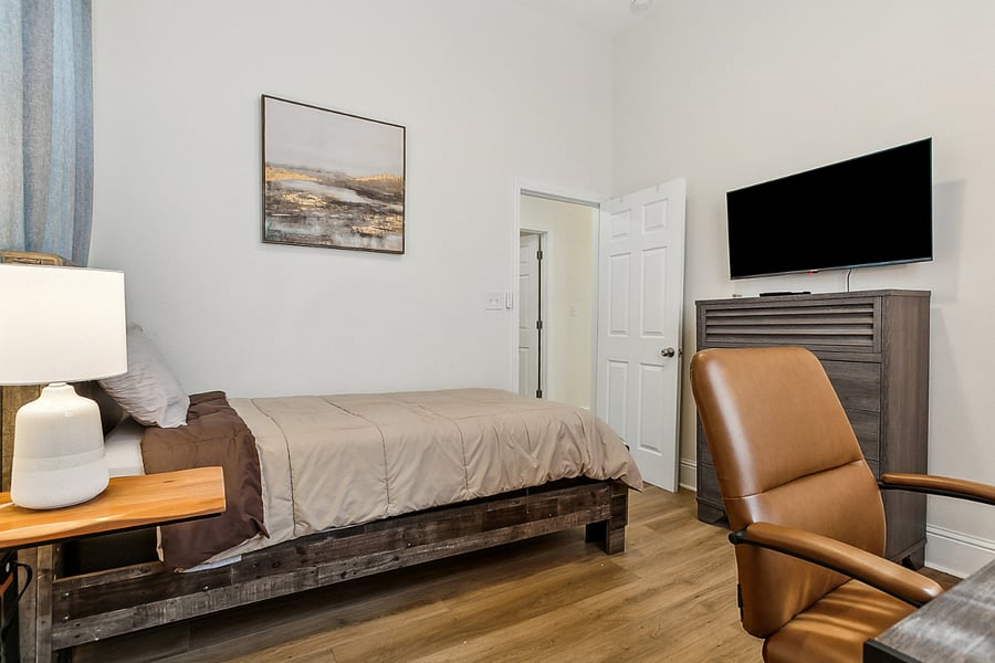 Furnished Finder property 583914_1 photo 20