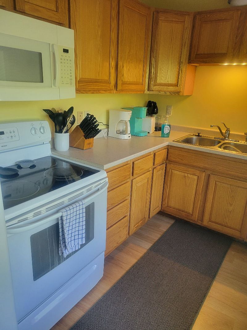 Furnished Finder property 583920_1 photo 6