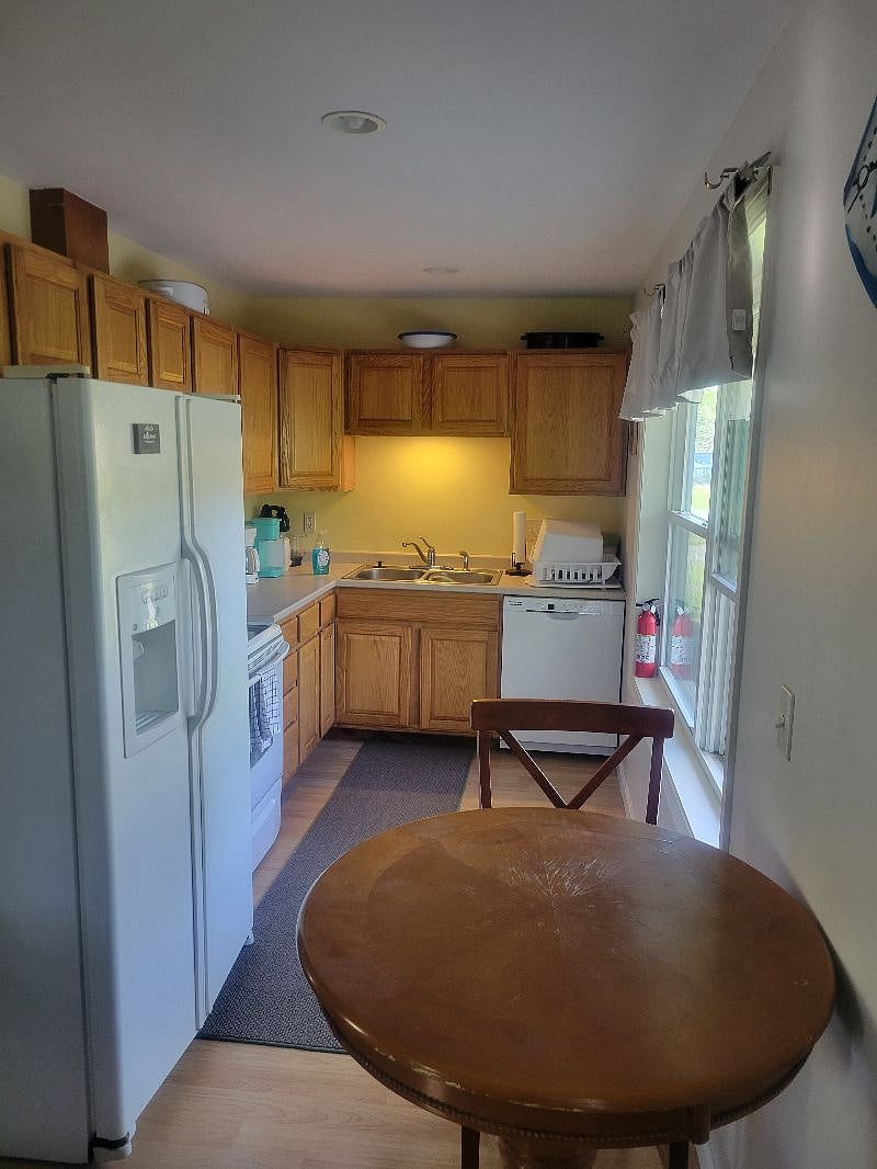 Furnished Finder property 583920_1 photo 4
