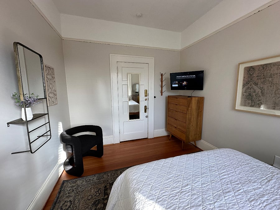 Furnished Finder property 583954_6 photo 3