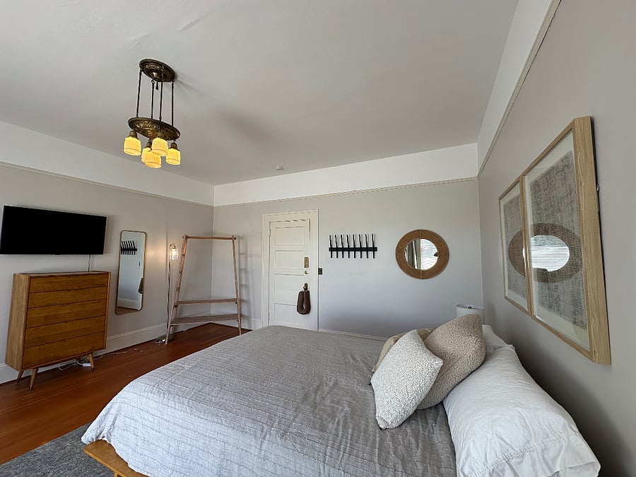 Furnished Finder property 583954_8 photo 22