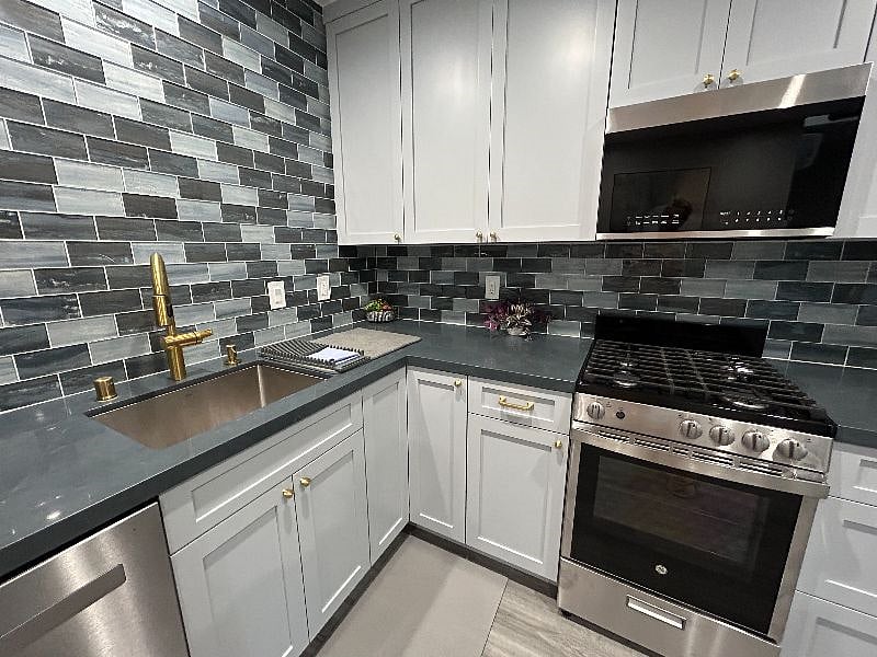 Furnished Finder property 583956_1 photo 9