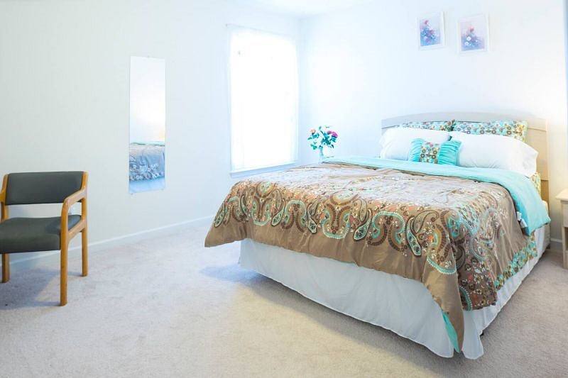 Furnished Finder property 584010_1 photo 25