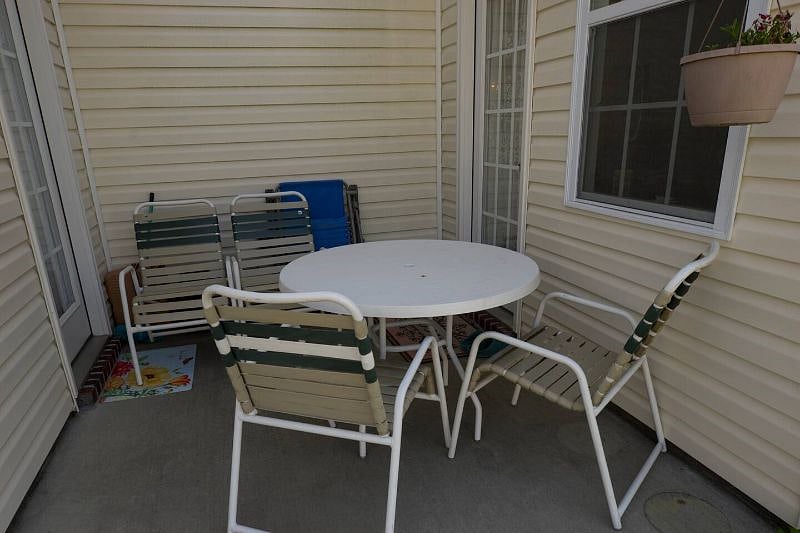 Furnished Finder property 584010_1 photo 34