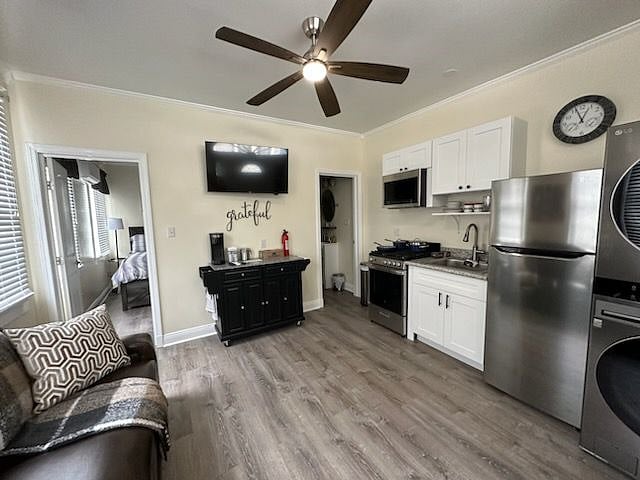 Furnished Finder property 584021_1 photo 9