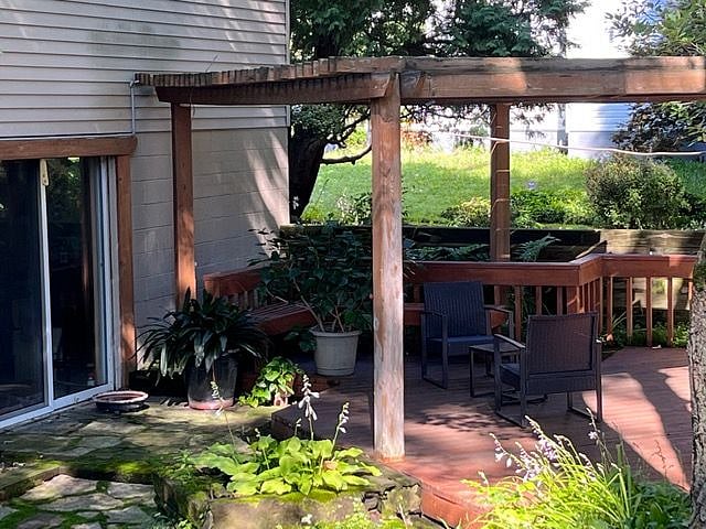 Furnished Finder property 584042_1 photo 15