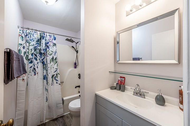 Furnished Finder property 584078_1 photo 12