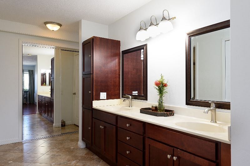 Furnished Finder property 584093_1 photo 15