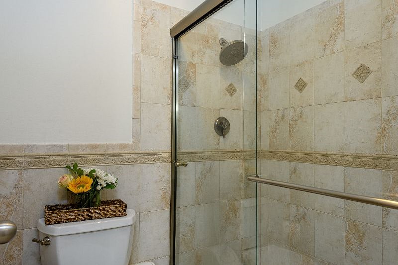 Furnished Finder property 584093_1 photo 16