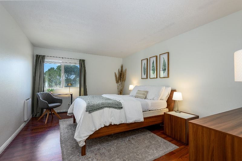 Furnished Finder property 584093_1 photo 13