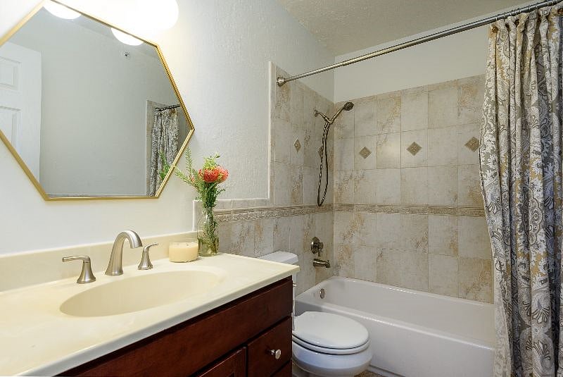 Furnished Finder property 584093_1 photo 18
