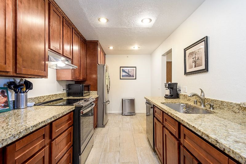 Furnished Finder property 584093_1 photo 12