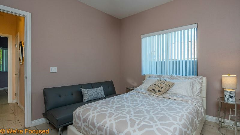 Furnished Finder property 584108_1 photo 11