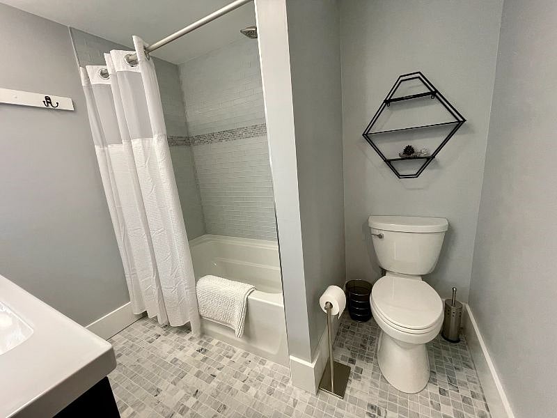Furnished Finder property 584119_1 photo 8