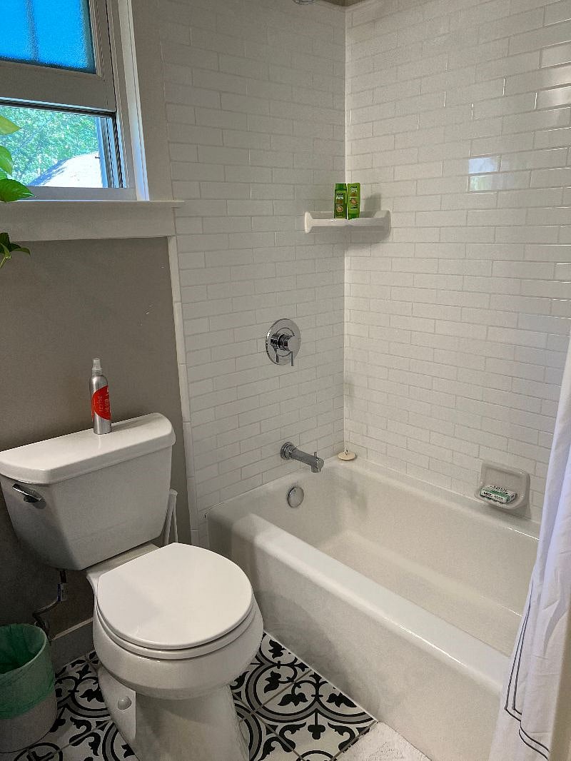 Furnished Finder property 584124_1 photo 4