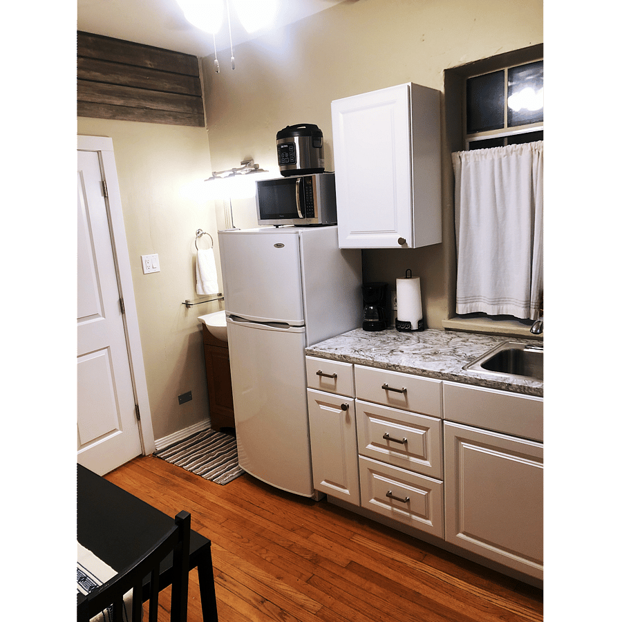 Furnished Finder property 584125_1 photo 5