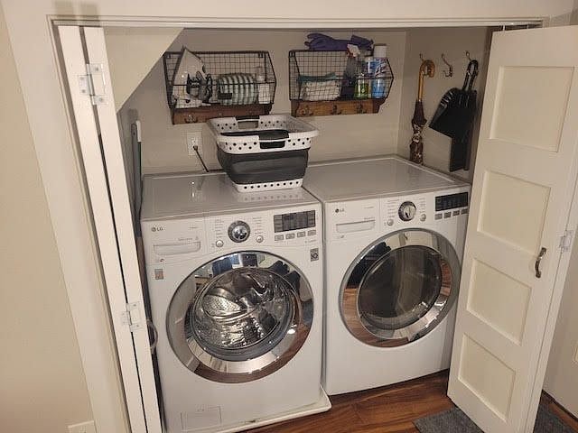 Stocked laundry area, new washer and dryer. Starter Laundry Kit of mini detergent.