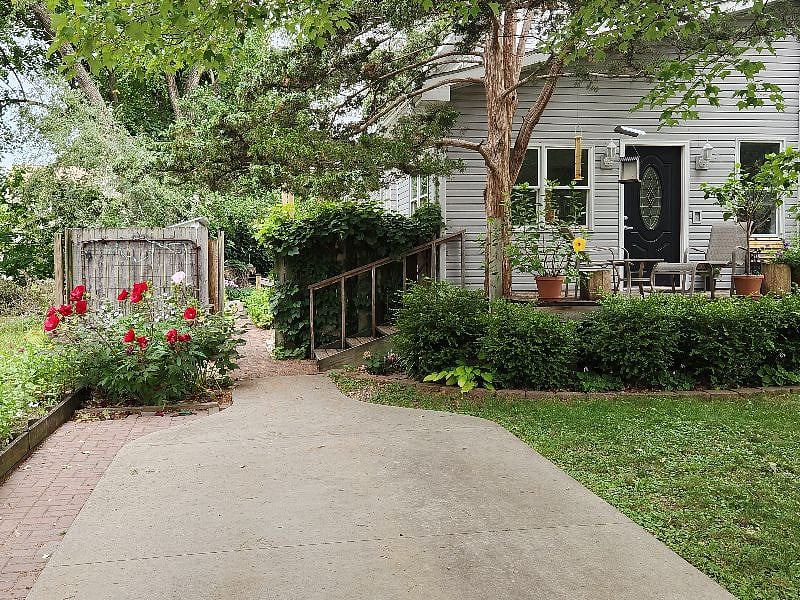 Furnished Finder property 584176_1 photo 25