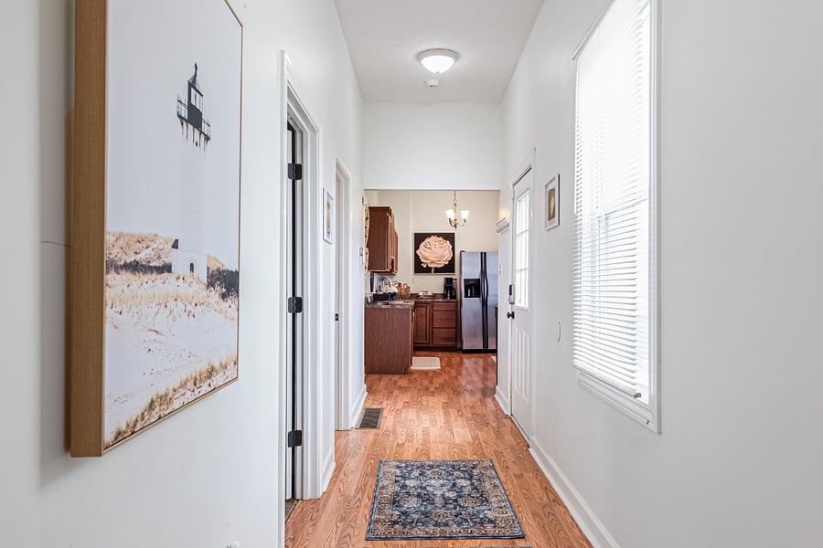 Furnished Finder property 584178_1 photo 17