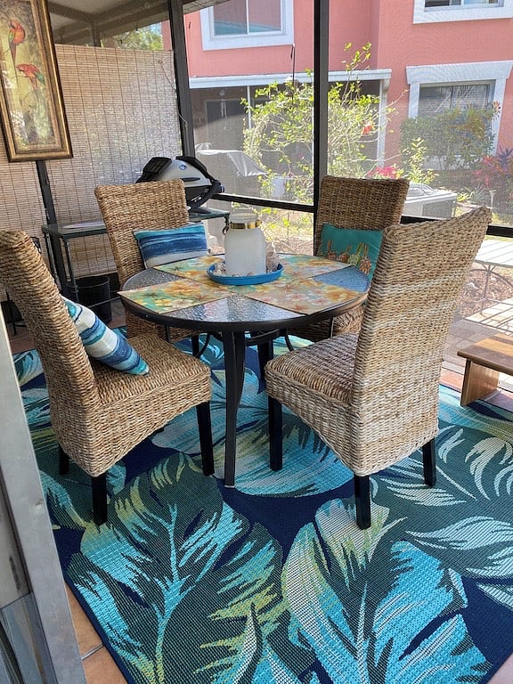 Private lanai