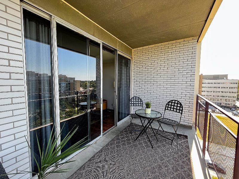 Plenty of room for outdoor dining or morning coffee!