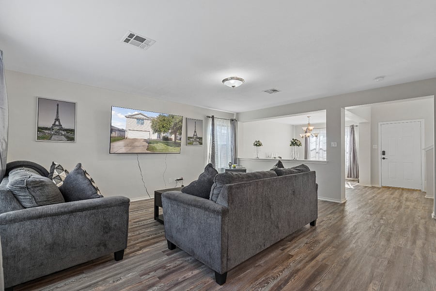 Furnished Finder property 584197_1 photo 6