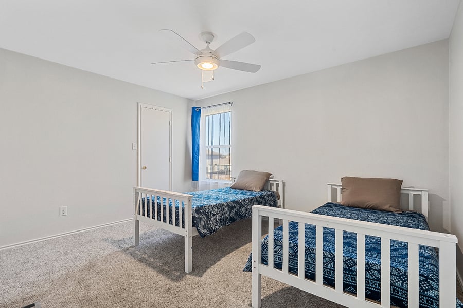 Furnished Finder property 584197_1 photo 11