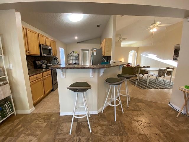 Furnished Finder property 584227_1 photo 17