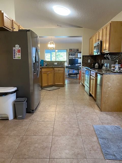 Furnished Finder property 584227_1 photo 21