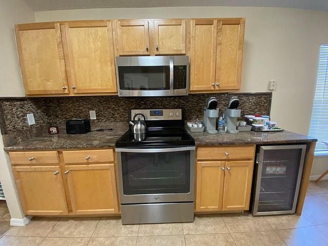 Furnished Finder property 584227_1 photo 20