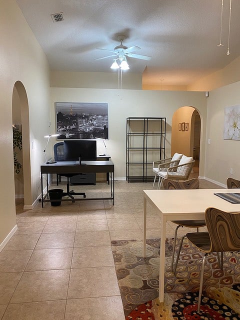 Furnished Finder property 584227_1 photo 23