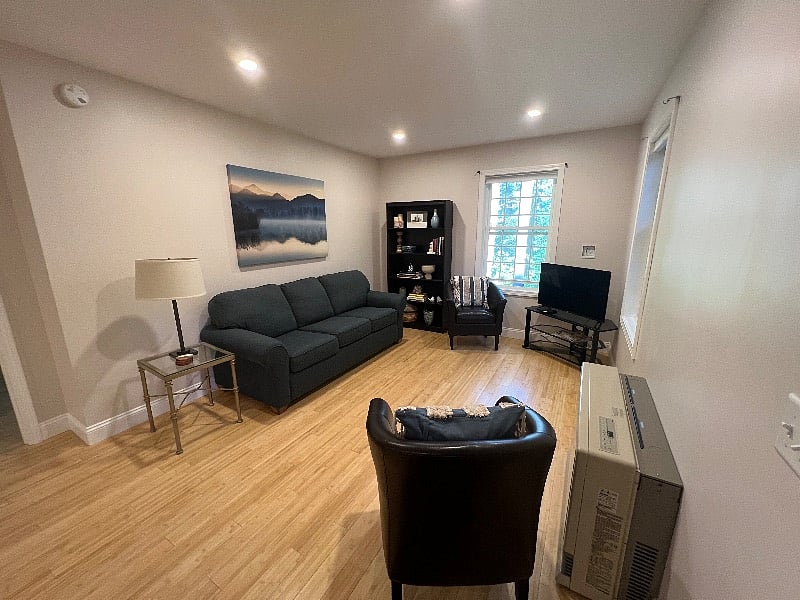 Furnished Finder property 584234_1 photo 9