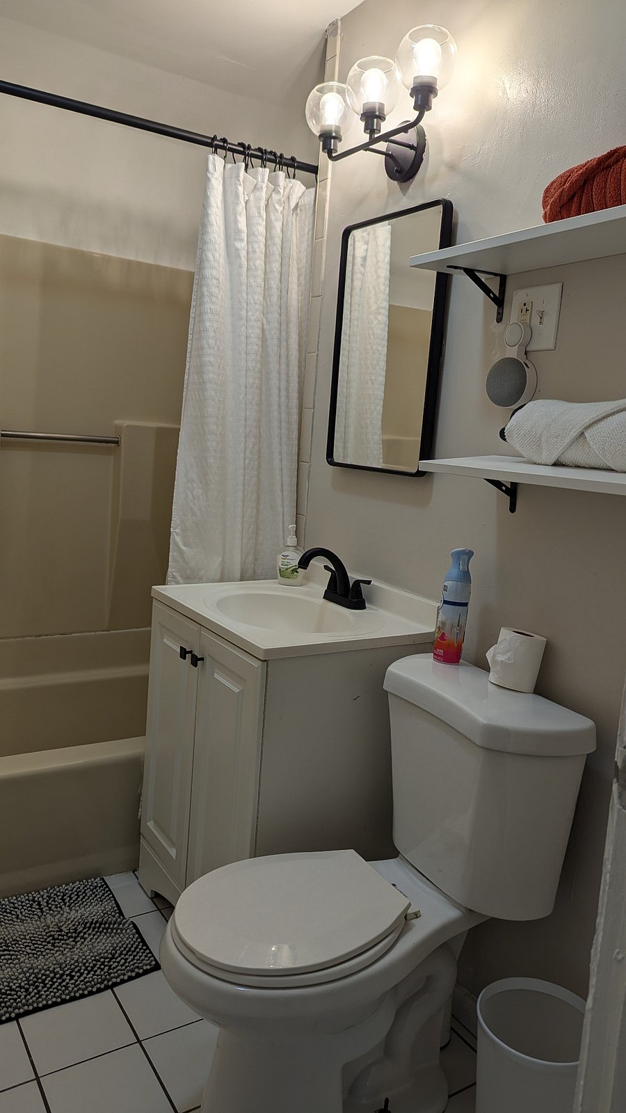 Furnished Finder property 584243_2 photo 11
