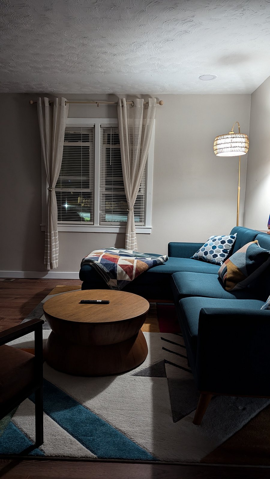 Furnished Finder property 584243_2 photo 19