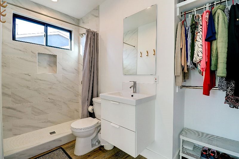 Furnished Finder property 584254_1 photo 11