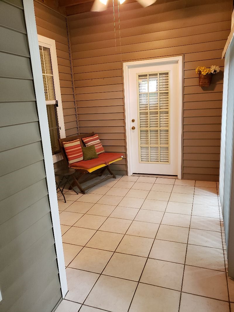 Furnished Finder property 584256_1 photo 16