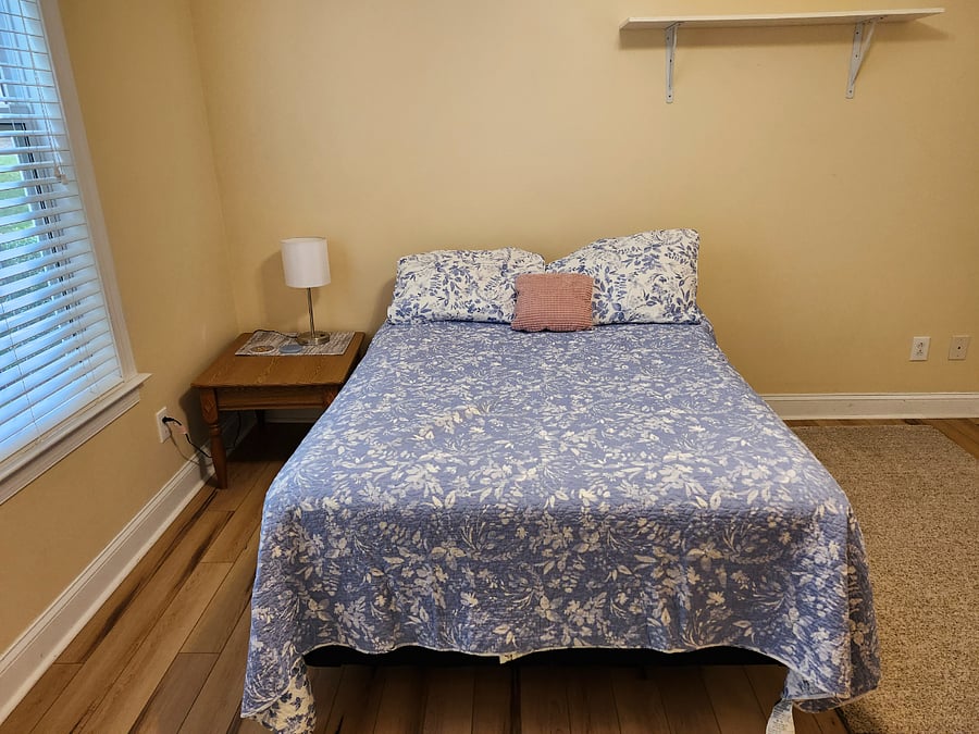 Furnished Finder property 584256_1 photo 21