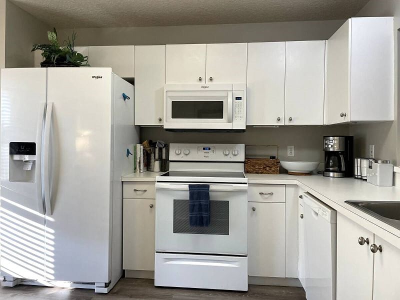 Furnished Finder property 584301_1 photo 11
