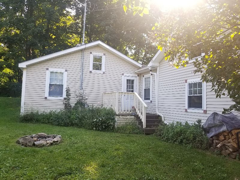 Furnished Finder property 584339_1 photo 4