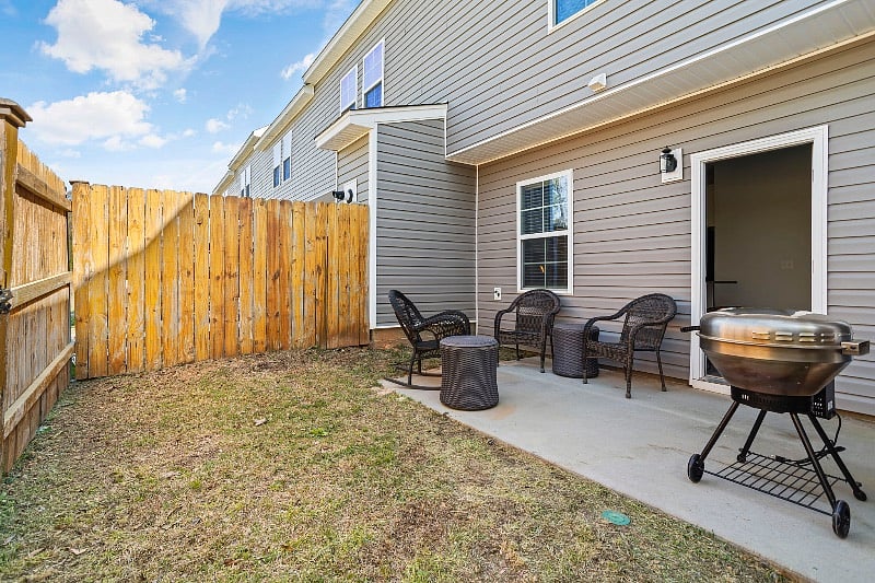 Furnished Finder property 584341_1 photo 9