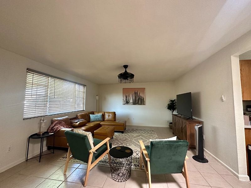 Furnished Finder property 584394_2 photo 7