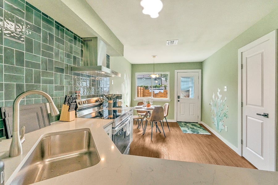 Furnished Finder property 584399_1 photo 6