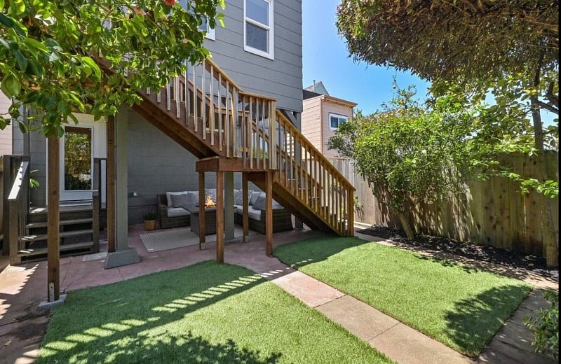 Backyard with lemon tree