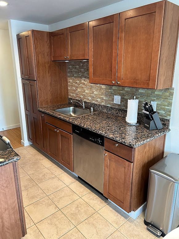 Furnished Finder property 584413_1 photo 8