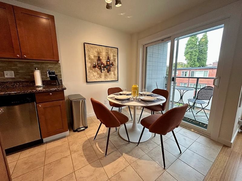 Furnished Finder property 584413_1 photo 10