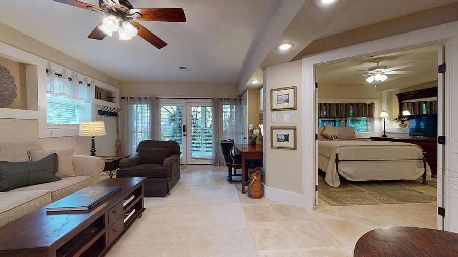 Furnished Finder property 584490_1 photo 3