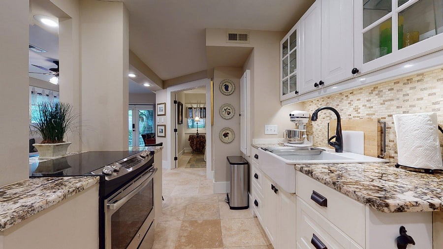 Furnished Finder property 584490_1 photo 10