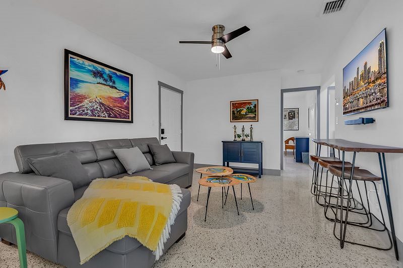 Furnished Finder property 584492_1 photo 9