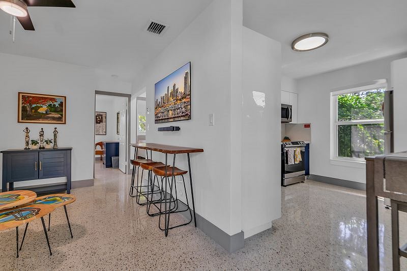 Featuring two Bar Hight tables